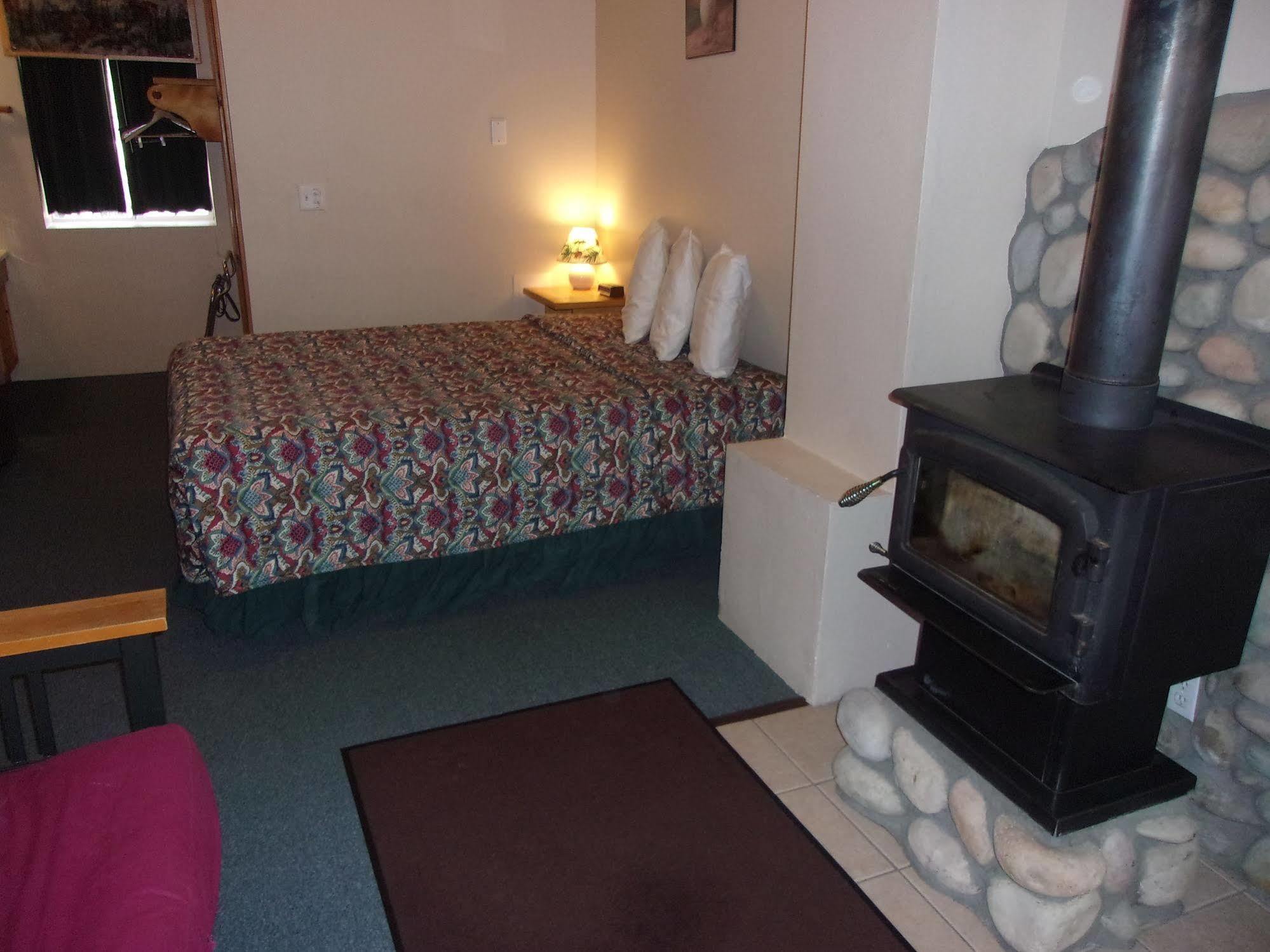 Honey Bear Lodge & Cabins Big Bear Lake Ngoại thất bức ảnh