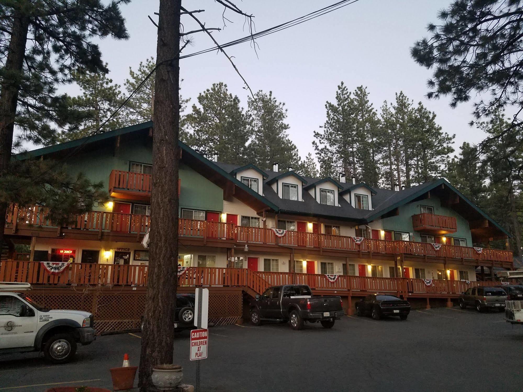 Honey Bear Lodge & Cabins Big Bear Lake Ngoại thất bức ảnh