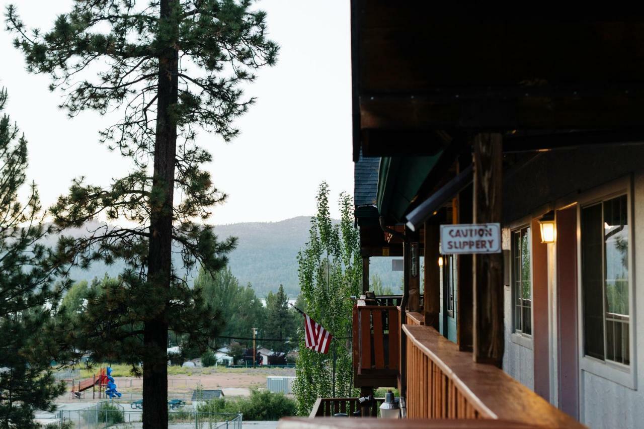 Honey Bear Lodge & Cabins Big Bear Lake Phòng bức ảnh