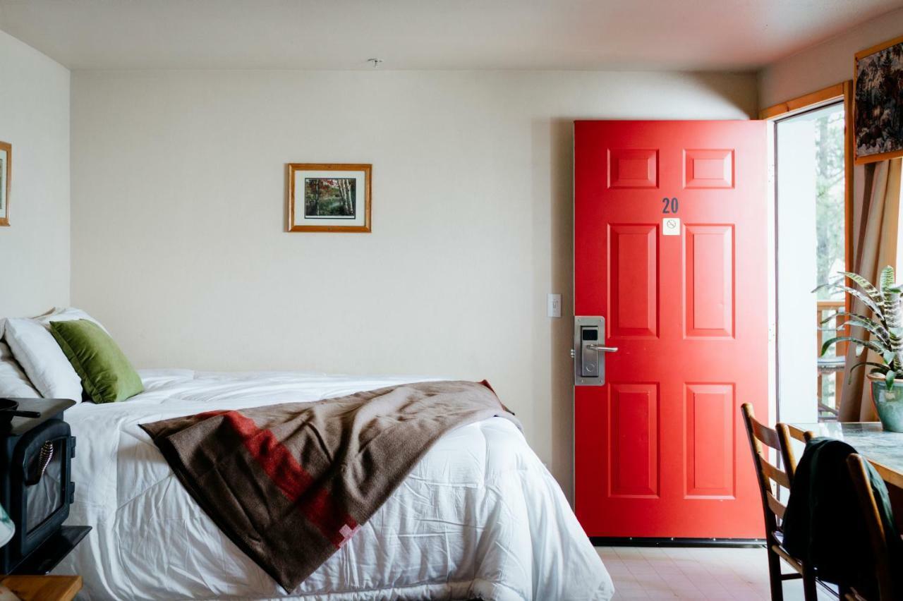 Honey Bear Lodge & Cabins Big Bear Lake Phòng bức ảnh